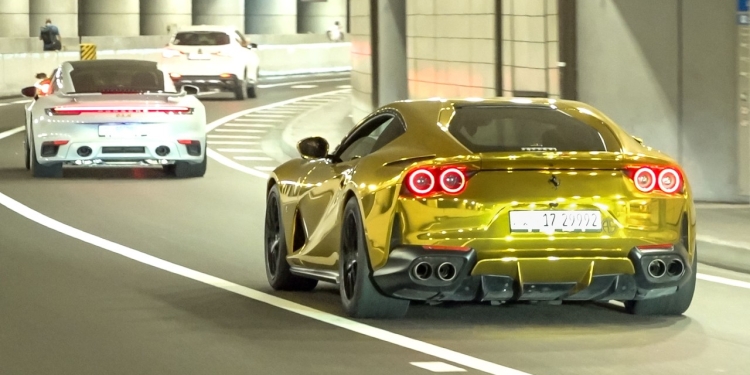 Monaco’s Supercar Symphony: Utopia, SF90 & SVJ Roar in 2024