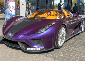 Petrol Pit Stop Becomes Playground for Ultra-Rare Supercars