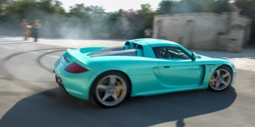 Exotic Hypercar Symphony: Koenigsegg, Pagani & More Roar in Puglia