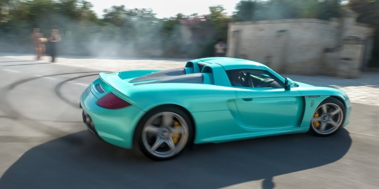 Exotic Hypercar Symphony: Koenigsegg, Pagani & More Roar in Puglia