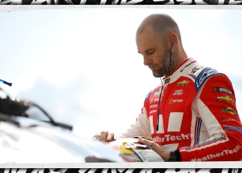 Persistence Triumphs: Underdog Dethrones Racing’s Road King