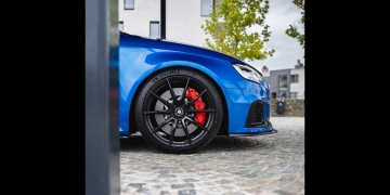 Supercar Sightings Now Streaming