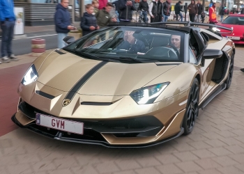 Hypercar Heaven: Lambos, McLarens & More Unleash Ultimate Power