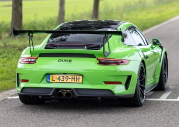 Epic Supercar Symphony: Ultimate Speed Machines Unleashed