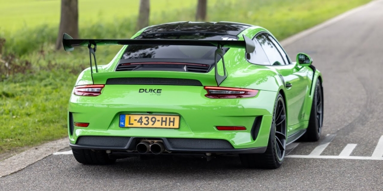 Epic Supercar Symphony: Ultimate Speed Machines Unleashed
