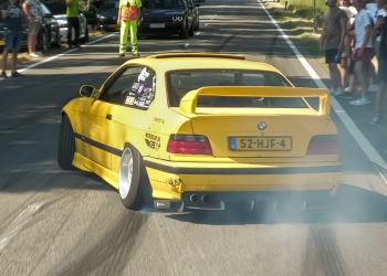 Car Show Exodus: Supercars Roll Out