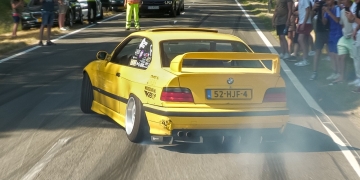 Car Show Exodus: Supercars Roll Out