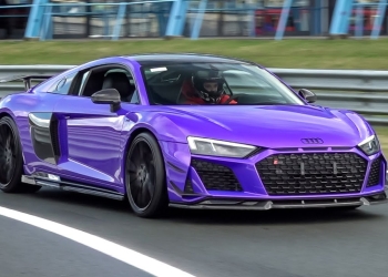 Supercars Race: From Porsche to Audi, Pure Power Unleashed