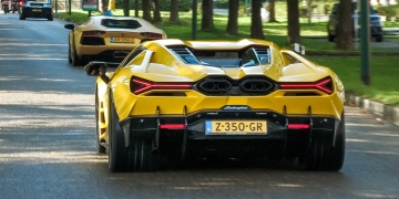 Epic V12s & V10s Scream: Lambo Trio meets Porsche Power