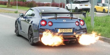 Modified R35 GT-R Spits Fire, Flutters & Screams Down The Road