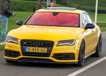 Car Show Exodus: Rides Rolling Out Fast