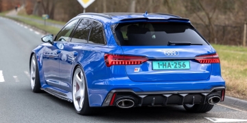 Audi Power Party: RS Models Flex Muscle on City Streets