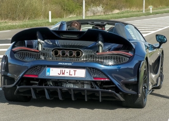 INSANE V8-V12 Supercar Symphony: Ultimate Exhaust Sound Compilation